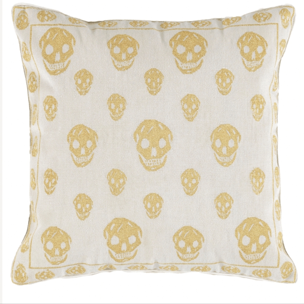 Skull Pattern Throw Pillow